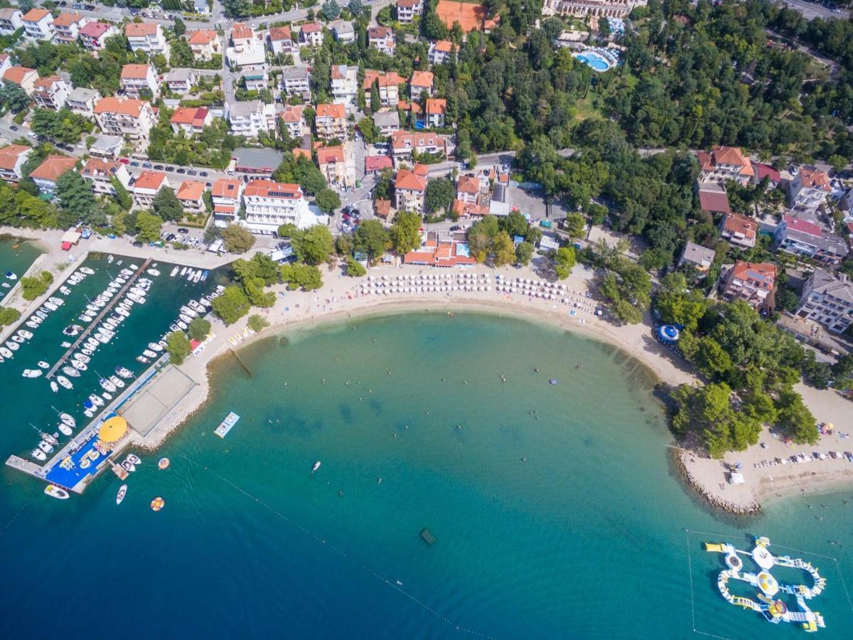 Apartments Artan Crikvenica Εξωτερικό φωτογραφία
