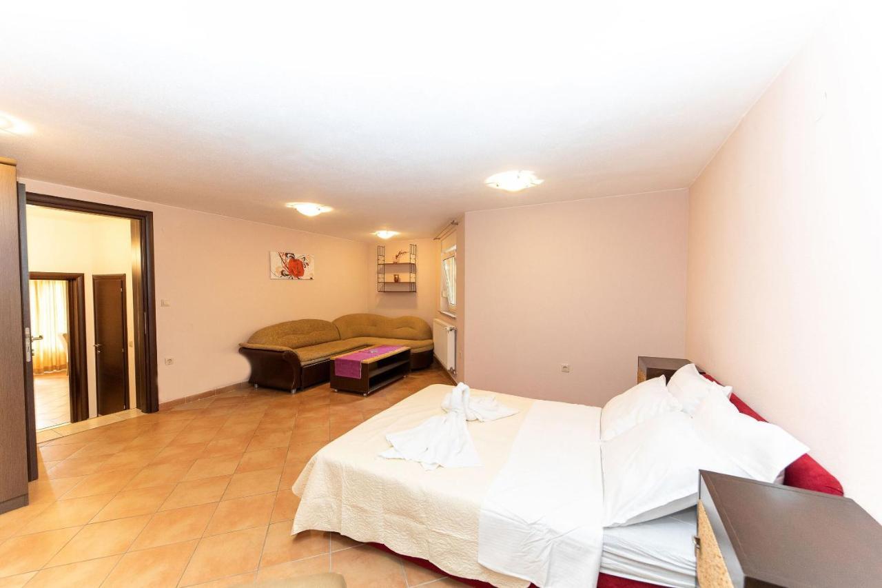 Apartments Artan Crikvenica Εξωτερικό φωτογραφία