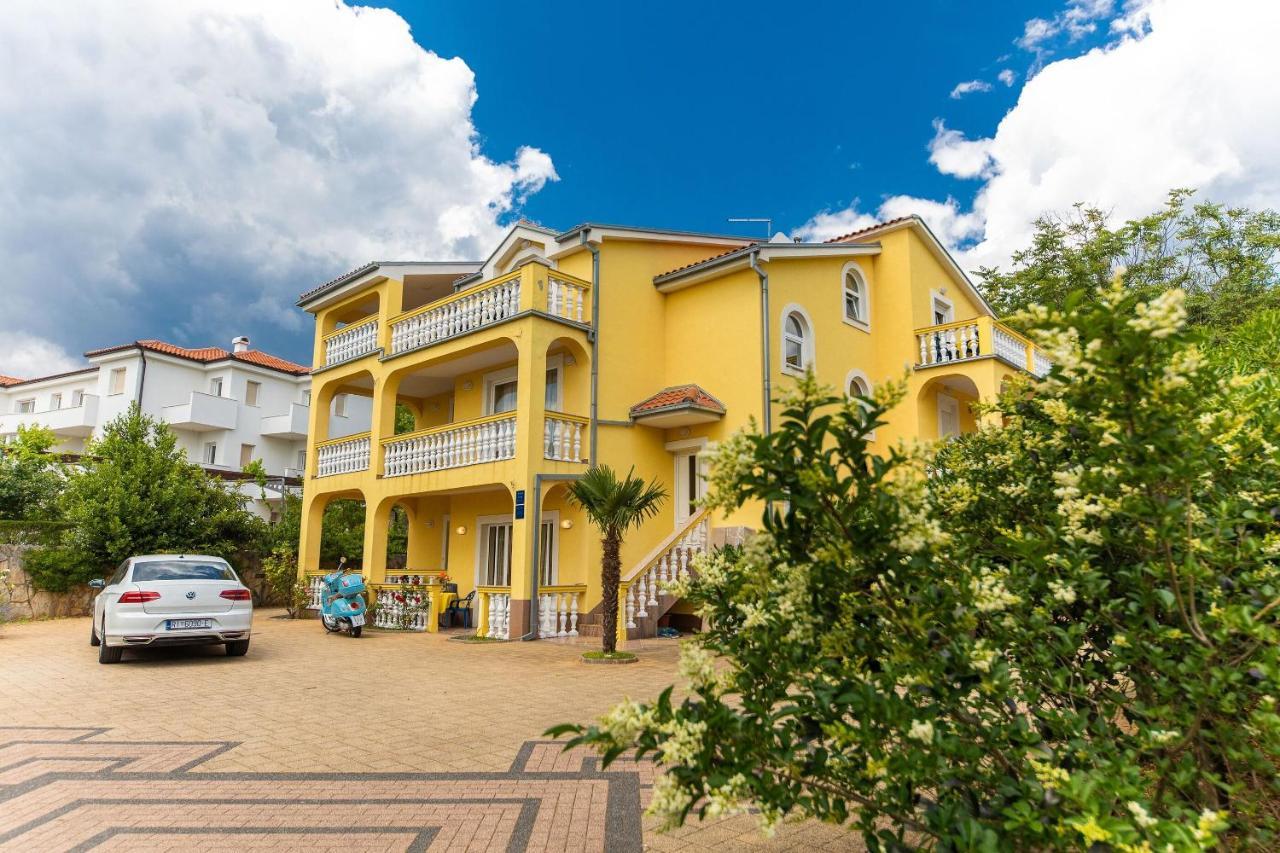 Apartments Artan Crikvenica Εξωτερικό φωτογραφία