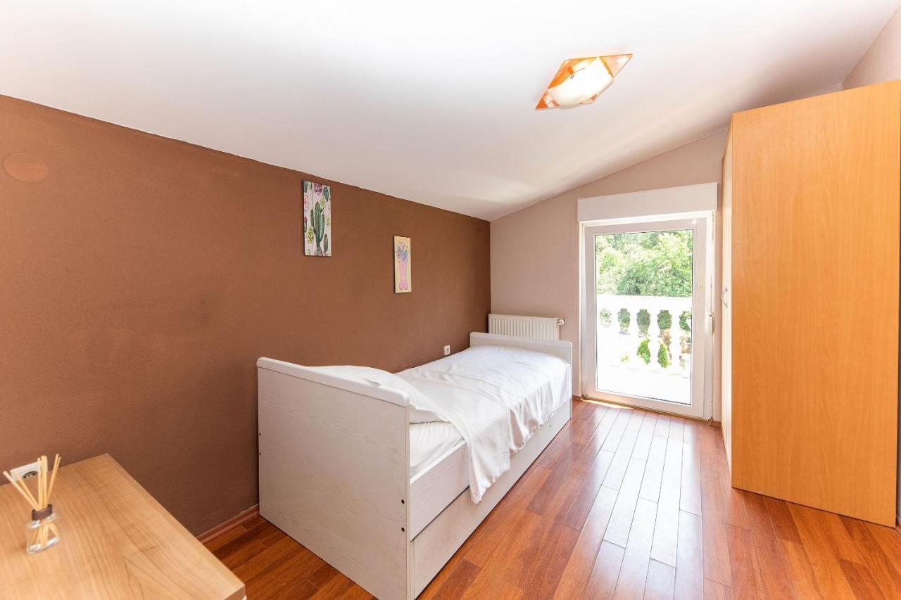 Apartments Artan Crikvenica Εξωτερικό φωτογραφία